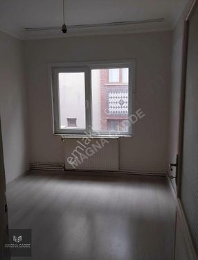 ÜMRANİYE NAMIK KEMAL CADDESİNDE SATILIK DAİRE