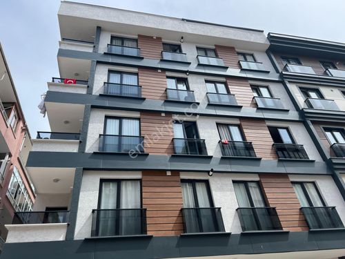  AVCILAR MERKEZ MAH. SIFIR BİNA EBEVEYN BANYOLU 3+1 SATILIK DAİRE