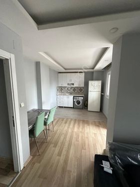 BARAJ YOLU GÖKKUŞAĞI CİVARI EŞYALI KİRALIK 1+1 APARTMAN DAİRESİ