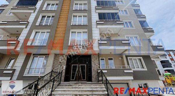 REMAX PENTA'DAN ŞÜKRÜPAŞADA 2+1 SATILIK DAİRE