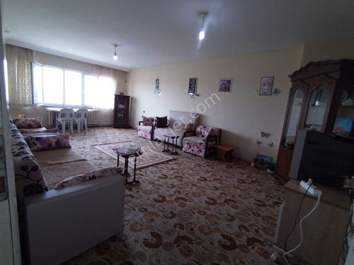 Sakarya Adapazarı Ankara caddesinde satılık daire