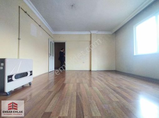 EYÜP SULTAN DÜĞMECİLER KENT SİTESİ İ 2+1 95 M2 ARA KAT DAİRE