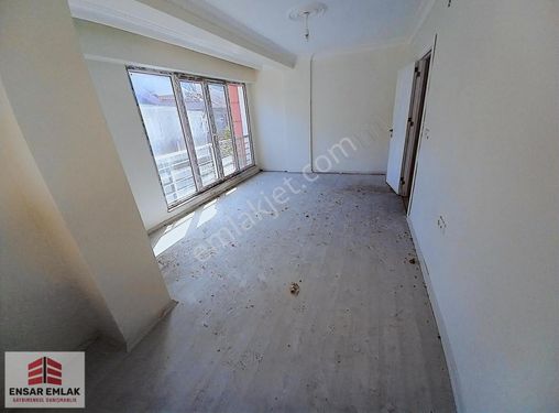 EYÜPSULTAN İSLAMBEY MAHALLESİNDE 2+1 80 M2 ARAKAT DAİRE