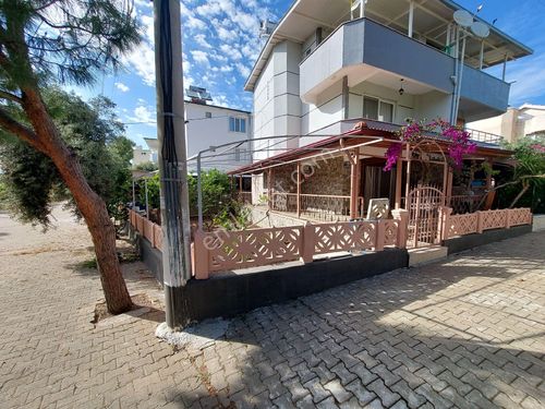 Bitişik Nizam Satılık ikiz villa 