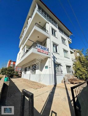 VARSAK AYDOĞMUŞ'TA KATTA TEK SATILIK 3+1 DAİRE