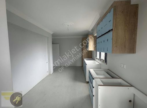 *OF GAYRİMENKUL* 3.KAT 3+1 155M2 SİTE İÇİNDE SIFIR SATILIK DAİRE