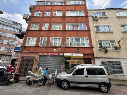 TURYAP' TAN FATİH ÇARŞAMBA' DA TEMİZ ARA KAT SATILIK DAİRE