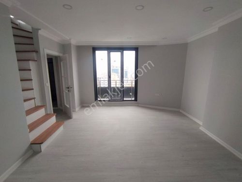  MERTCAN'DAN BALKON VE TERASLI ÇİFT BANYOLU 3+2 DUBLEKS DAİRE