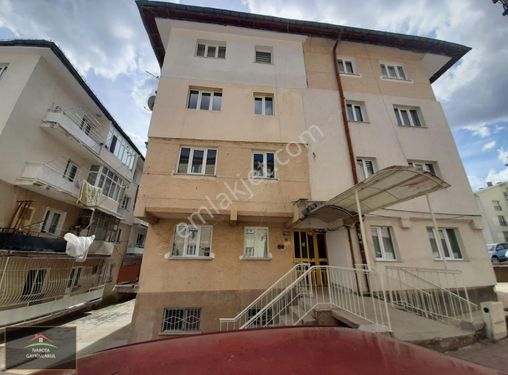 İVAROTA EMAKTAN KÜMBETTE 2+1 SATILIK DAİRE