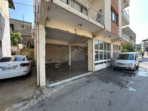   KARABAĞLAR   ÖZGÜR MAHALLESİ . .  150 M2   SADECE DEPOYA UYGUN 