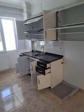 SATILIK ŞAHİNTEPE DE 3+1 DAİRE 