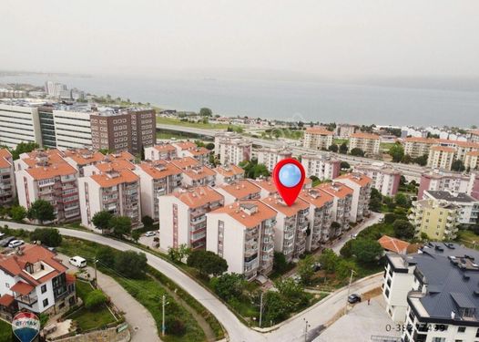 ÇANAKKALE BARBAROS MAHALLESİ'NDE SATILIK ARAKAT 3+1 DAİRE