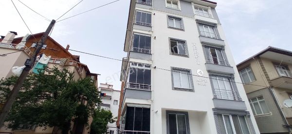 TURHAL PEKGÖZ EMLAKTAN KİRALIK SIFIR GİBİ DAİRE 