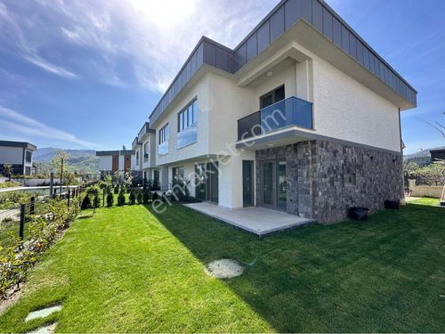  AtticHouse'tan Ultralüks Bahçeli 4+1 Villa Manar 3 site