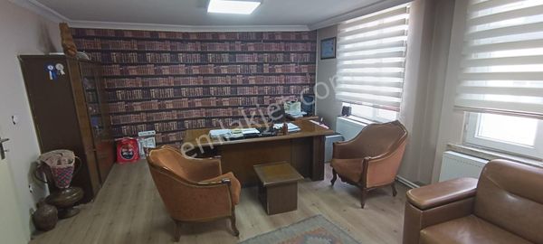  kırıkkale merkez zafer caddesinde yatırımlık satılık ofis