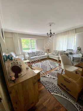  MERTCAN'DAN SİTE İÇİ GENİŞ KULLANIMLI AZ KATLI FIRSAT DAİRE