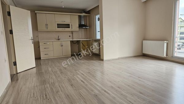 KARŞIYAKA MAHALLESİ ÇEVRE YOLU ÜZERİ KUĞKENTE YAKIN SATILIK 2+1 ARA KAT DAİRE 