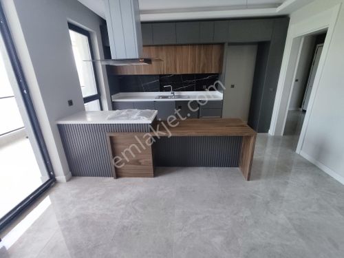  BATIKENT TURGUT ÖZALDA YÜZME HAVUZLU SIFIR SİTEDE 4+1 SATILIK DAİRE