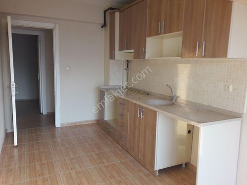  İnönü"de Kiralık 3+1 150 m2. Doğalgazlı+Ebeveynli Geniş Daire