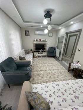 BELEDİYE CİVARINDA CADDE ÜZERİ 2+1 SATILIK DAİRE