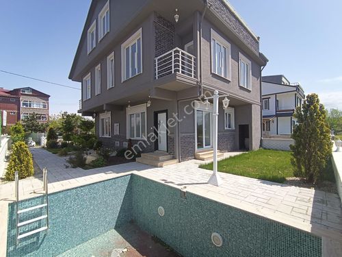  KOCAALİDE 3+1 GENİŞ BAHÇELİ, HAVUZLU VİLLA - VILLA FOR SALE