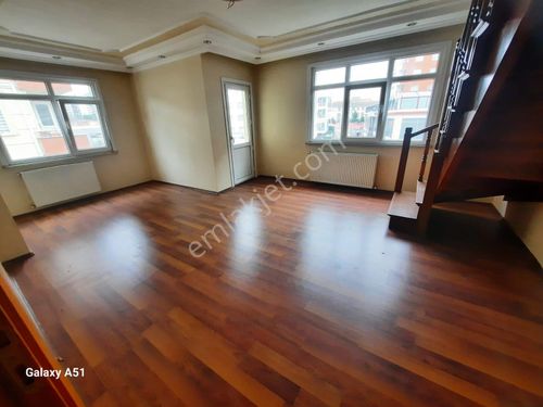 Çekmeköy Taşdelen Mah 4+1 170m2 Kiralık Dubleks Daire..