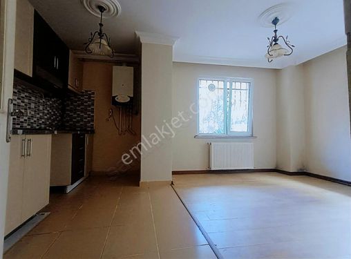 Pendik Ahmet Yesevi mahallesinde satılık 2+1 yüksek giriş daire