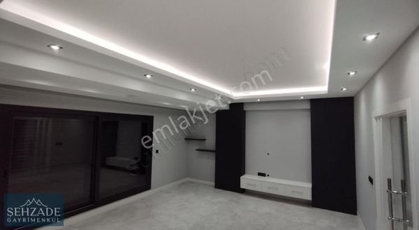 ŞEHZADE GAYRİMENKULDEN ADALET MAHALLESİNDE SATILIK SIFIR DAİRE