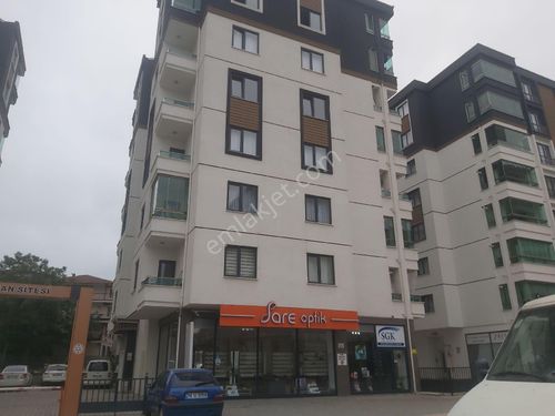 DEĞIRMENÖNÜ MAHALLESİNDE MERKEZİ KONUMLU MERKEZİ KONUMLU 242 M² SATILIK DÜKKAN