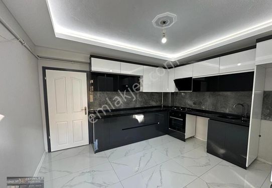 ÇETİNLER EMLAKTAN ZAFER MAHALLESİNDE SATILIK 2 ADET DAİRE TEK DAİRE FİYATINA