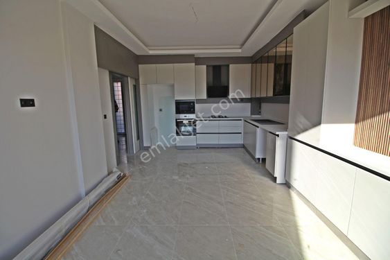  IRMAK EMLAK-Balıca Satılık Bağımsız 240 M2 5+1 Villa