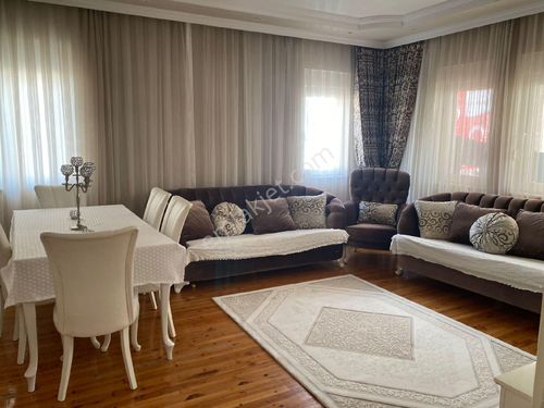 2+1 AYRI MUTFAK 125 M2  DAİRE 