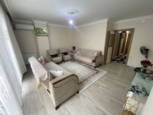 ÖZSOY GAYRİMENKUL'DEN  CUMHURİYET MAHALLESİNDE 2+1 SATILIK DAİRE 