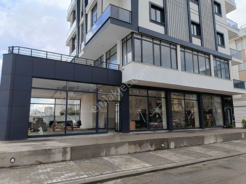 Pendik Velibaba Kiralık 350 m² Dükkan