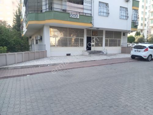  30m CEPHE TERAS 3 ODALI-MUTFAKLI İSTER*İŞYERİ* DAİRE* OFİS* BÜRO