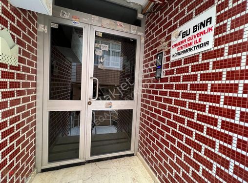 Avcılar Üniversite Mah. Metrobüse Yakın Satılık 4+2 Dublex Daire