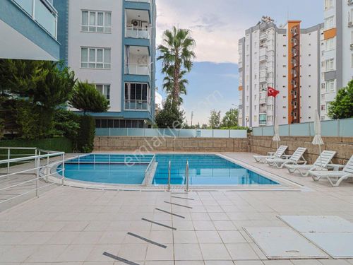 Antalya Duraliler de Havuzlu 2+1  Satılık Daire