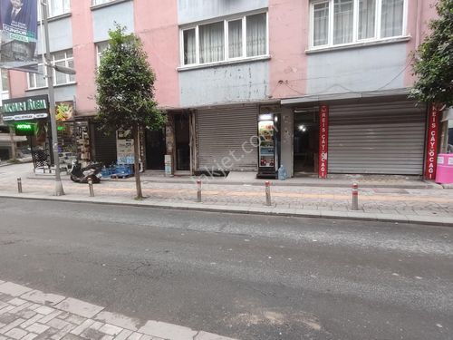  Güngörende Kınalı Caddesi Üzerinde Pasaj içinde 15 M2 Kiralık Dükkan