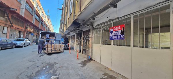 Zeytinburnu Maltepe Mahallesi 4.Zer Sanayi Sitesinde Satılık Dükkan