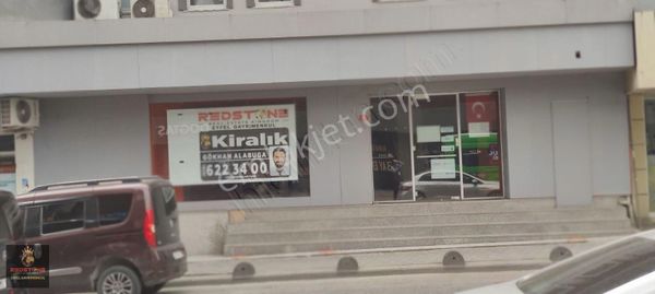 Sancaktepe Ankara caddesinde kiralık 500m2 dükkan