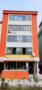Sancaktepe merkezde kaymakamlık binasına komşu satılık Bina