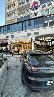 Emlakyap'tan Başakşehir En İşlek Cadde Satılık 180m2 Dükkan