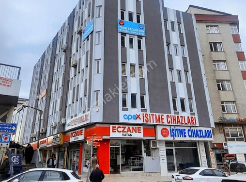 Dr. Lütfi Kırdar Hastanesi karşısında 2+1, 70 m2 kiralık ofis !