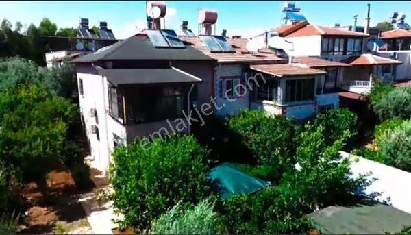 Geniş Bahçeli, Müstakil, Yapılı Köşe Dubleks Villa