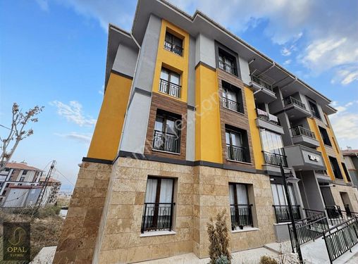 OPAL YATIRIMDAN ARDIÇLI TOKİDE SATILIK 3+1 ARAKAT DAİRE