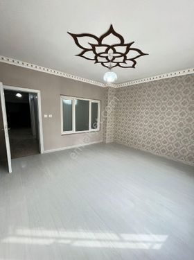 KARTALBEY GAYRİMENKULDEN SATILIK  ONUR MAH GENİŞ 80 M2 2+0 DOĞALGAZLI DAİRELER.