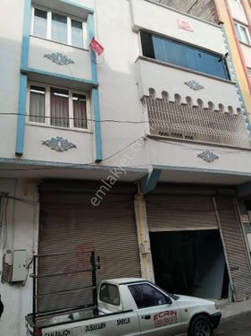 Gaziantep Şahinbey Yeşilevler'de satılık 3 katlı müstakil ev