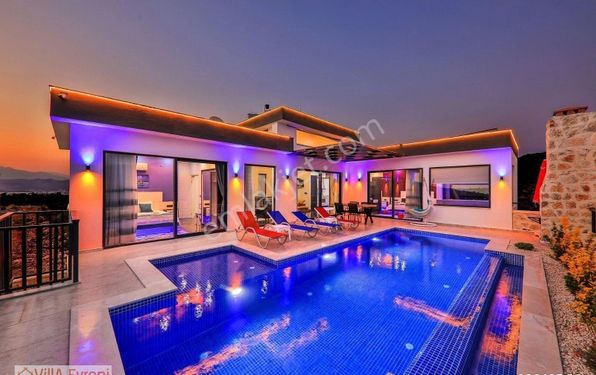 Deniz Manzaralı Lüks Günlük Kiralık Villa / Luxury Sea View Daily Rental Villa