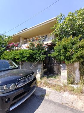  Silivri Selimpaşa'da Deniz Manzaralı 175m² net Satılık Villa