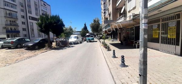 Gediz cd /İzmir Bornova Stad karşı sokağı KİRALIK DÜKKAN